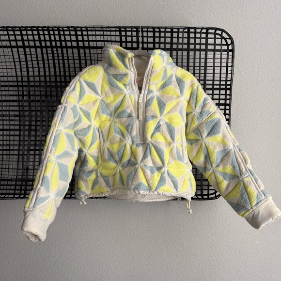 Free people Mountain High 3D Printed 1/2 Zip Fleece - Picture 2 of 7